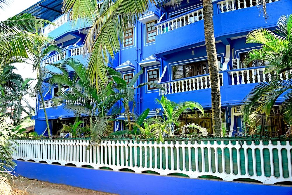 Villa Theresa Beach Resort Calangute Bagian luar foto
