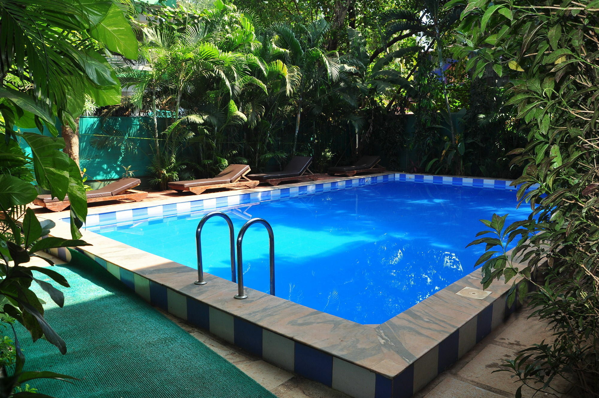 Villa Theresa Beach Resort Calangute Bagian luar foto