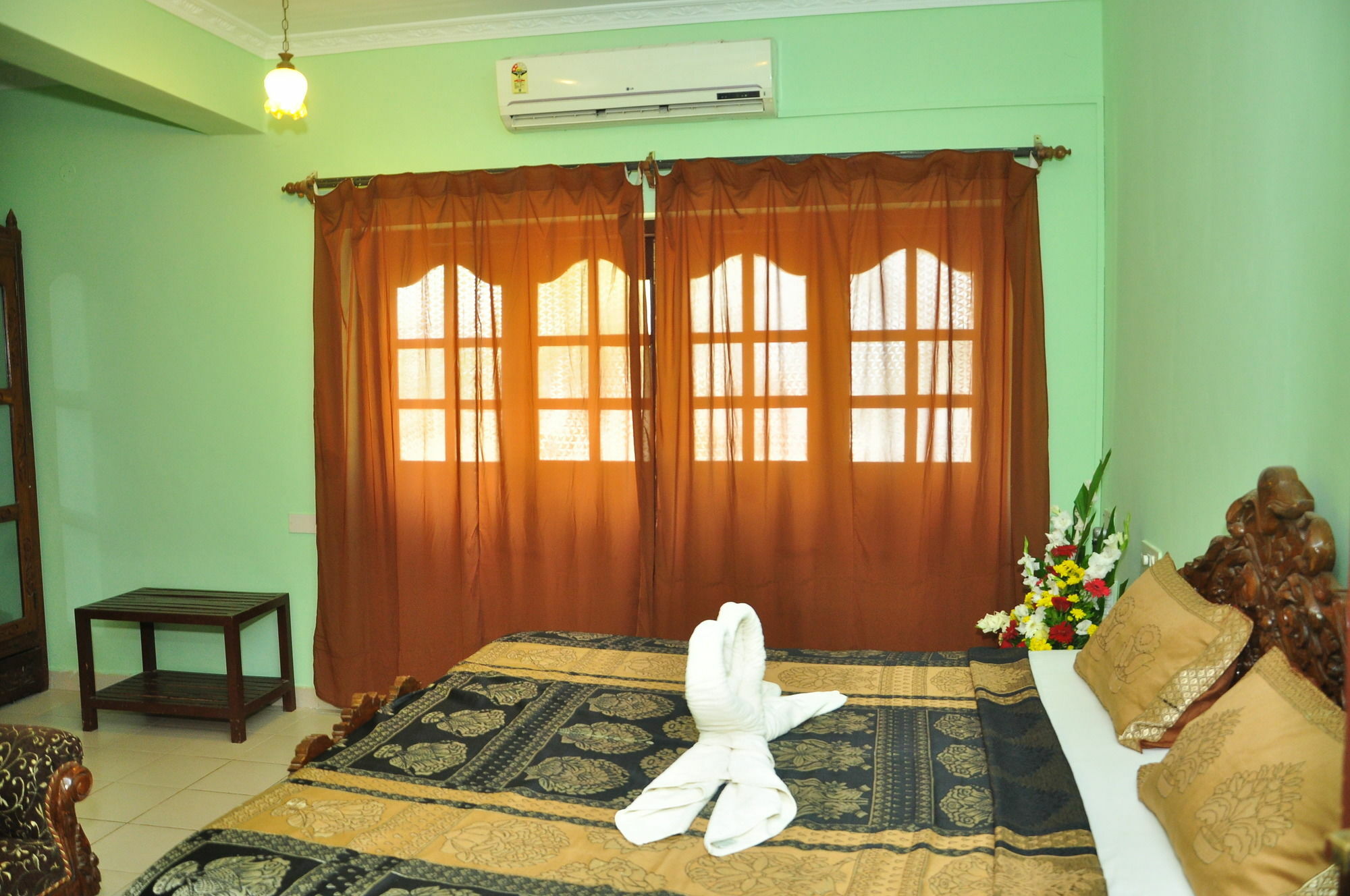 Villa Theresa Beach Resort Calangute Bagian luar foto